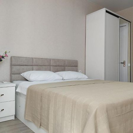 Pushkin Street Pearl Hotel Koetaisi Buitenkant foto
