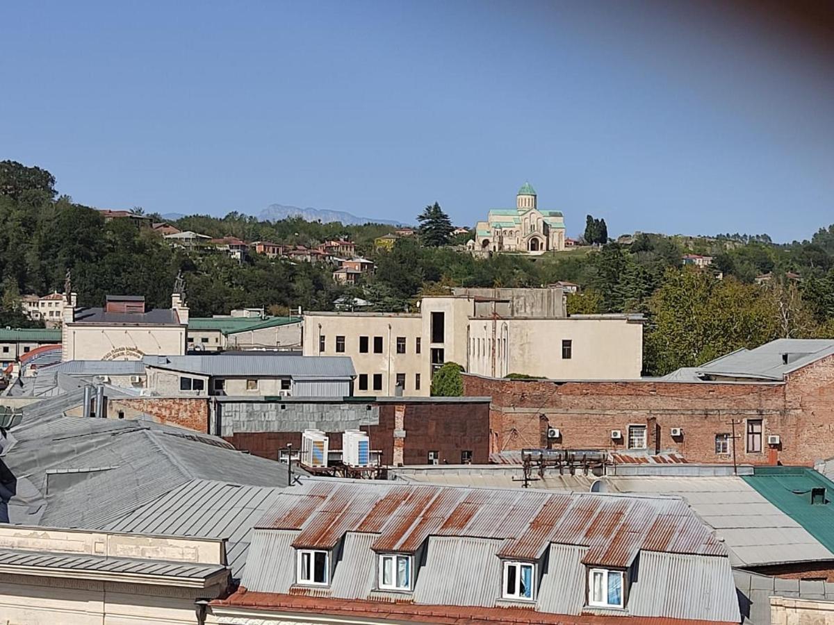 Pushkin Street Pearl Hotel Koetaisi Buitenkant foto